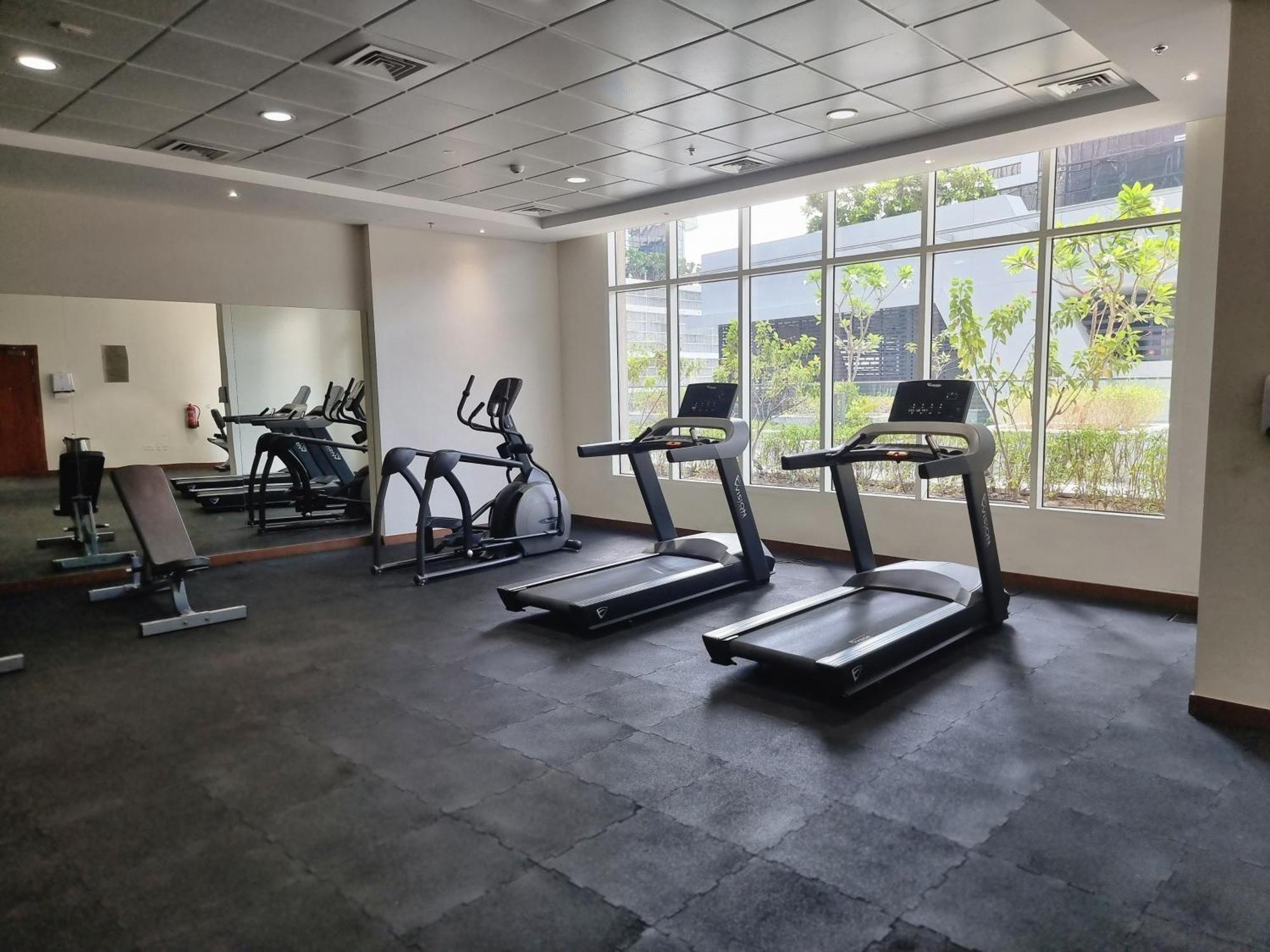 Dunya Tower Luxury And 2 Min Walk To Dubai Mall And Burj Khalifa In Heart Of Downtown Ngoại thất bức ảnh