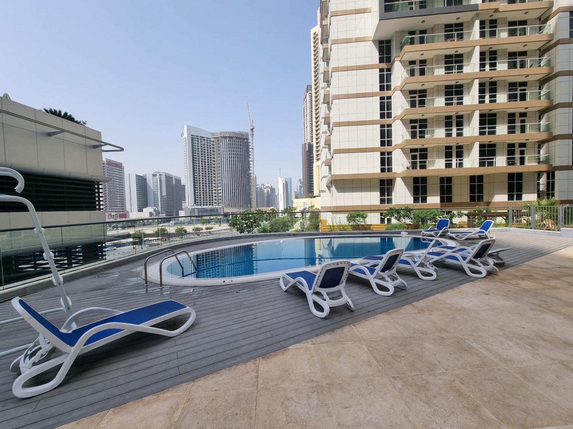 Dunya Tower Luxury And 2 Min Walk To Dubai Mall And Burj Khalifa In Heart Of Downtown Ngoại thất bức ảnh