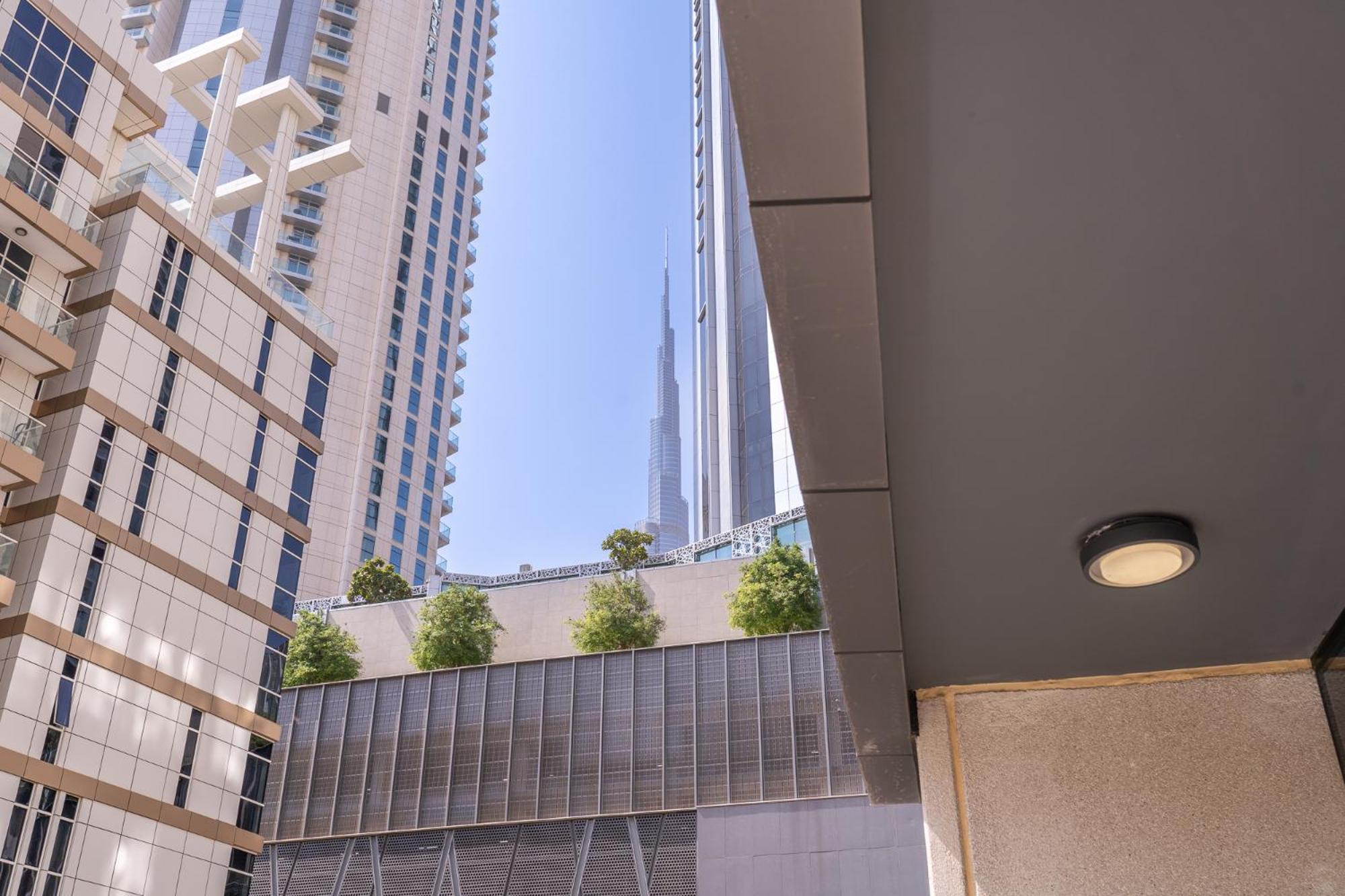 Dunya Tower Luxury And 2 Min Walk To Dubai Mall And Burj Khalifa In Heart Of Downtown Ngoại thất bức ảnh
