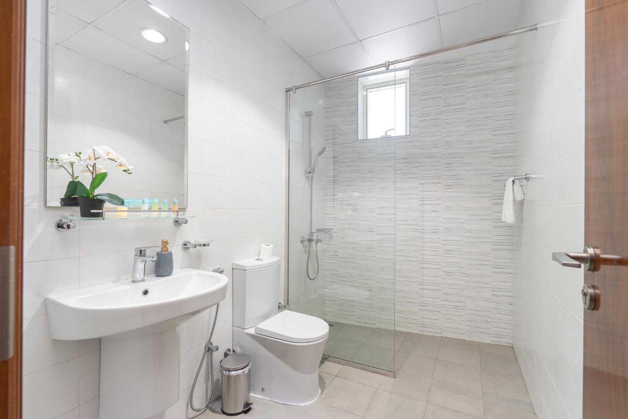 Dunya Tower Luxury And 2 Min Walk To Dubai Mall And Burj Khalifa In Heart Of Downtown Ngoại thất bức ảnh