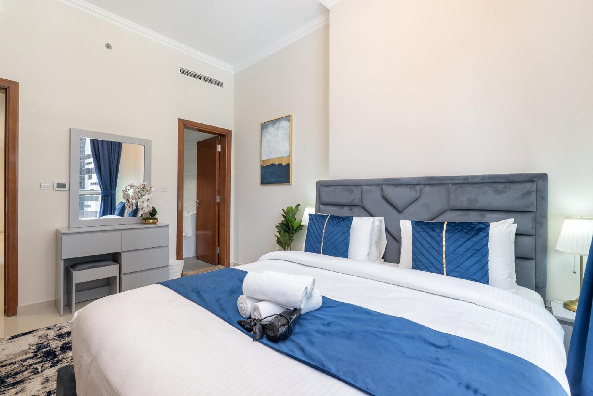 Dunya Tower Luxury And 2 Min Walk To Dubai Mall And Burj Khalifa In Heart Of Downtown Ngoại thất bức ảnh